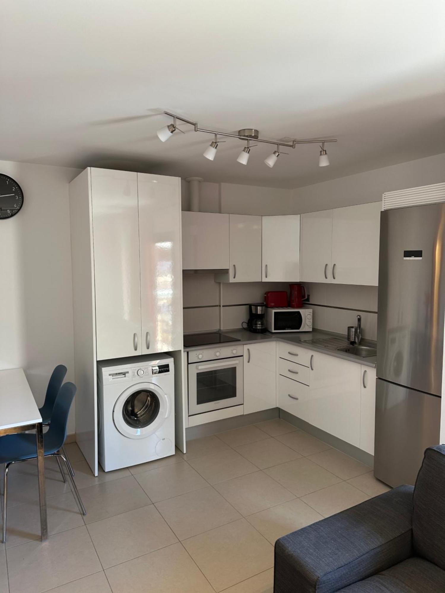 Alcala Seaside Apartment, Two Rooms, Private Parking Экстерьер фото